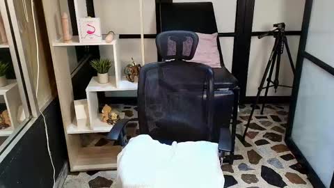 Snapshot of jackblanco_ chatting on 03.07.25 Jack White online show from 03.07.25