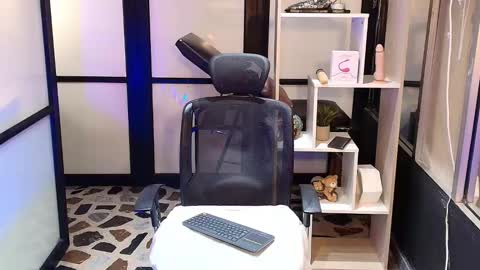 Snapshot of jackblanco_ chatting on 03.08.25 Jack White online show from 03.08.25