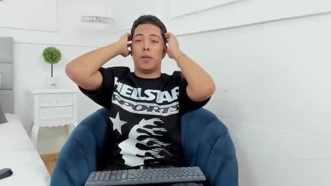 Snapshot of jackson_rush chatting on 10.14.25 jackson_rush online show from 10.14.25