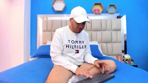 jacob_garcia_ online show from 10.15.25