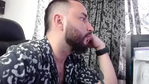 Snapshot of jacobkingd chatting on 02.12.25 jacobkingd online show from 02.12.25