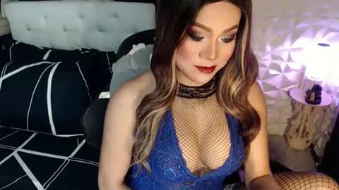 Snapshot of jacque_cole chatting on 02.08.25 Jacque online show from 02.08.25