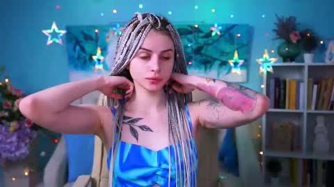 Snapshot of jade_castle chatting on 12.14.24 jade_castle online show from 12.14.24