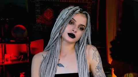 Snapshot of jade_castle chatting on 12.24.24 jade_castle online show from 12.24.24