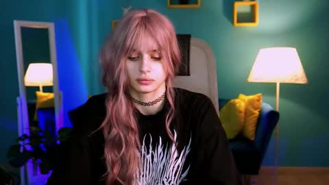 Snapshot of jade_castle chatting on 03.08.25 jade_castle online show from 03.08.25