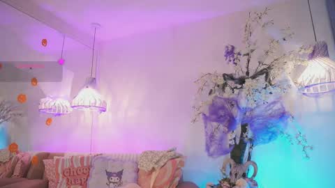 Jade Summer online show from 10.22.25