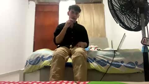 javi15  online show from 01.01.25