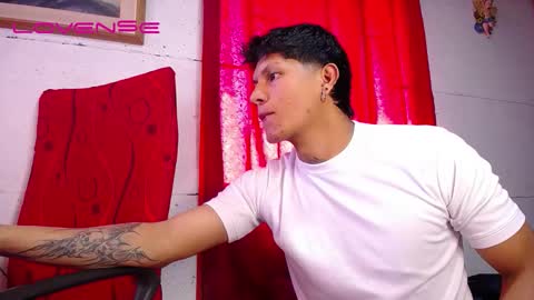 Snapshot of jahn_ashford1 chatting on 10.07.25 jahn_ashford1 online show from 10.07.25