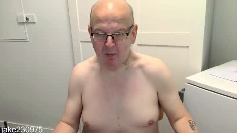 Snapshot of jake230975 chatting on 09.26.25 Jake2309 online show from 09.26.25