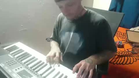 showingitoff online show from 10.14.25