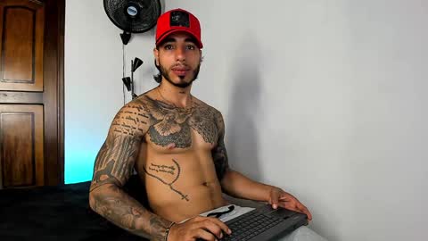 Santiago online show from 01.17.25