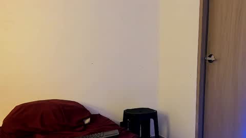 Santiago online show from 02.05.25