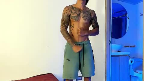 Santiago online show from 02.14.25