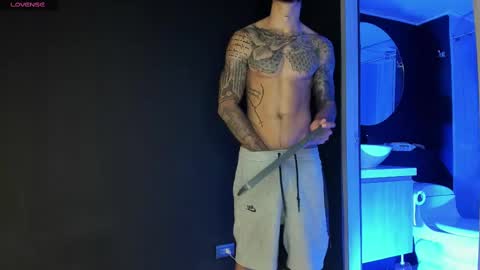 Santiago online show from 03.05.25