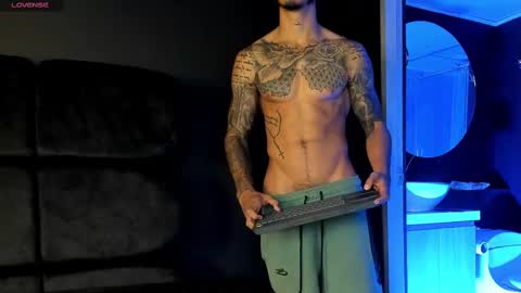 Santiago online show from 03.07.25