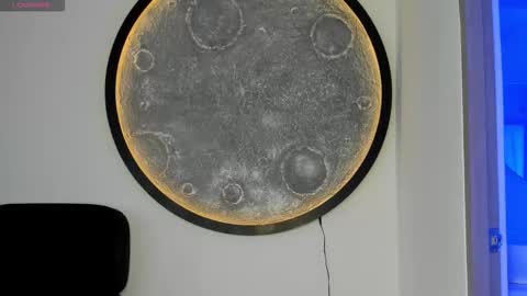 Santiago online show from 11.08.25