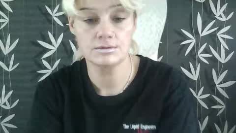 Snapshot of jakkilouise chatting on 09.09.25 JAKKI LOUISE pornstar online show from 09.09.25