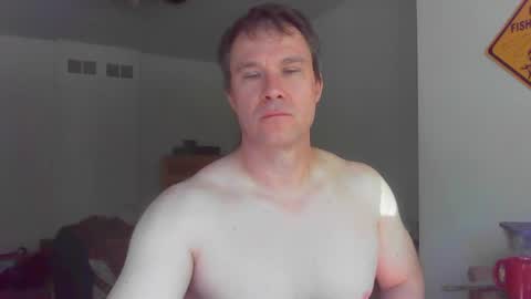 Snapshot of jamesjewels chatting on 09.14.25 jamesjewels online show from 09.14.25