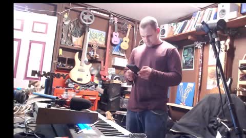 Snapshot of jameswebbscope chatting on 01.31.25 Jameswebbscope online show from 01.31.25