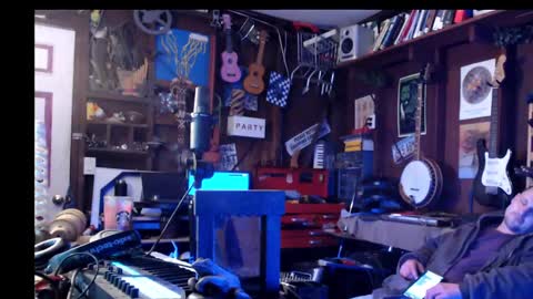 Snapshot of jameswebbscope chatting on 02.13.25 Jameswebbscope online show from 02.13.25