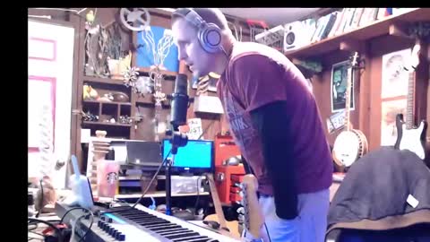Snapshot of jameswebbscope chatting on 02.13.25 Jameswebbscope online show from 02.13.25