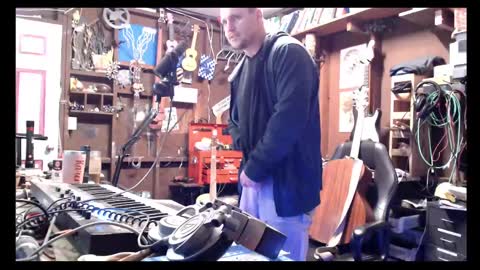 Snapshot of jameswebbscope chatting on 02.17.25 Jameswebbscope online show from 02.17.25