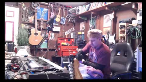Snapshot of jameswebbscope chatting on 02.21.25 Jameswebbscope online show from 02.21.25