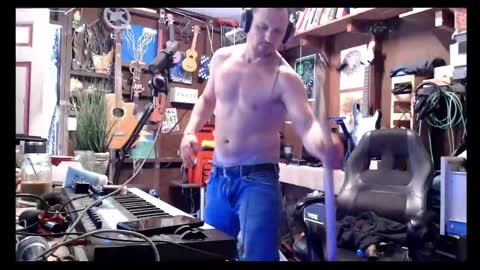 Snapshot of jameswebbscope chatting on 02.21.25 Jameswebbscope online show from 02.21.25