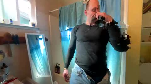 Snapshot of jameswebbscope chatting on 02.27.25 Jameswebbscope online show from 02.27.25