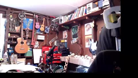 Snapshot of jameswebbscope chatting on 03.06.25 Jameswebbscope online show from 03.06.25