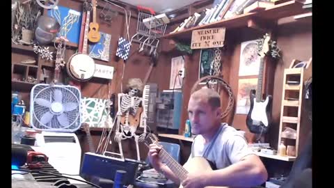 Snapshot of jameswebbscope chatting on 09.10.25 Jameswebbscope online show from 09.10.25