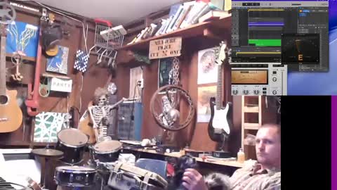 Snapshot of jameswebbscope chatting on 09.24.25 Jameswebbscope online show from 09.24.25