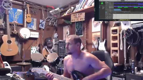 Snapshot of jameswebbscope chatting on 10.19.25 Jameswebbscope online show from 10.19.25