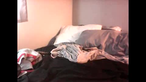 Snapshot of jamieroseknows chatting on 09.22.25 Jae Bae Rosay           birthday was not so hot online show from 09.22.25