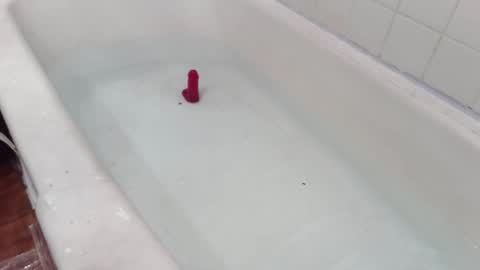 Bootyshows online show from 10.19.25