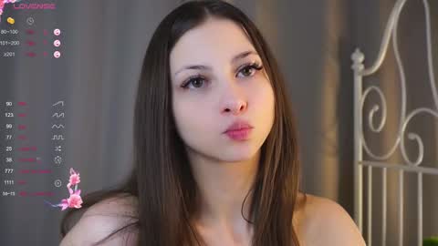 Jennifer  online show from 02.14.25