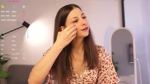 Jennifer  online show from 02.26.25