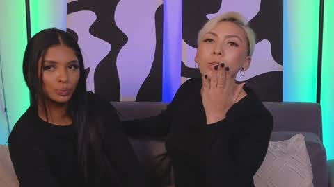 Snapshot of janehart_ chatting on 01.03.25 Jane online show from 01.03.25