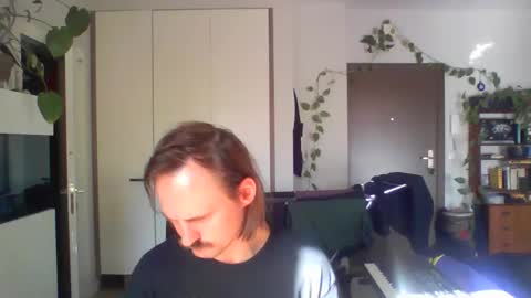 jankujan online show from 10.13.25