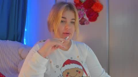 Snapshot of jansylines chatting on 12.22.24 JansyLines online show from 12.22.24