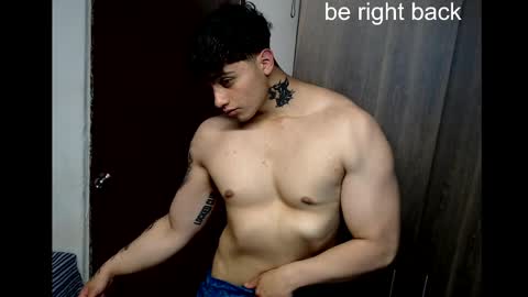 Snapshot of jareth_brunet chatting on 02.20.25 Jareth online show from 02.20.25
