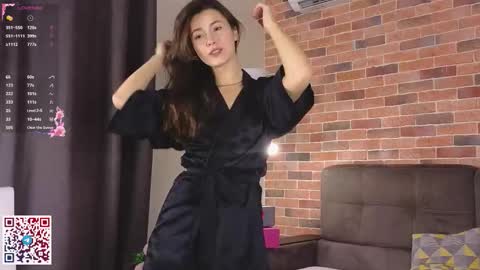 Chloe online show from 09.18.25