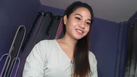 Snapshot of jasmine_arousal chatting on 12.23.24 JASMINE online show from 12.23.24