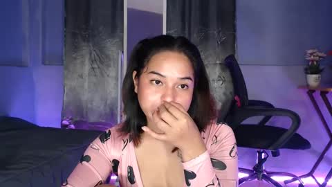 Snapshot of jasmine_arousal chatting on 01.10.25 JASMINE online show from 01.10.25