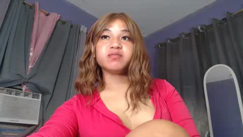 Snapshot of jasmine_arousal chatting on 03.08.25 JASMINE online show from 03.08.25