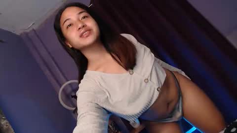 Snapshot of jasmine_arousal chatting on 09.24.25 JASMINE online show from 09.24.25