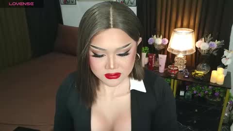 Snapshot of jasmine_brandy chatting on 09.22.25 Jasmine Brandy online show from 09.22.25