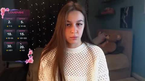 Snapshot of jasmine_doll_ chatting on 10.01.25 Jasmine online show from 10.01.25