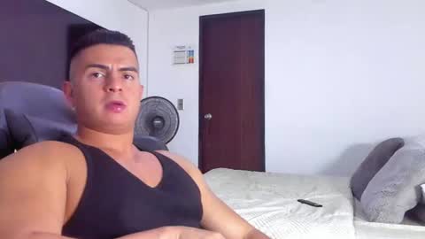 JBrooksXx online show from 02.12.25