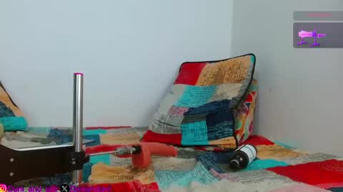 Snapshot of javi_8812 chatting on 02.15.25 dani and javi online show from 02.15.25